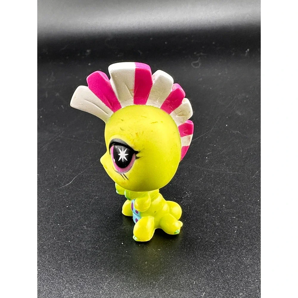Authentic‎ LPS Littlest Pet Shop Caterpillar Purple Eyes Mohawk SPECIAL EDITION